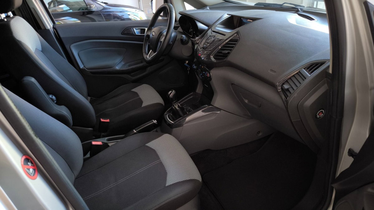 Ford EcoSport 1.5 TDCi 90 CV Titanium (17)