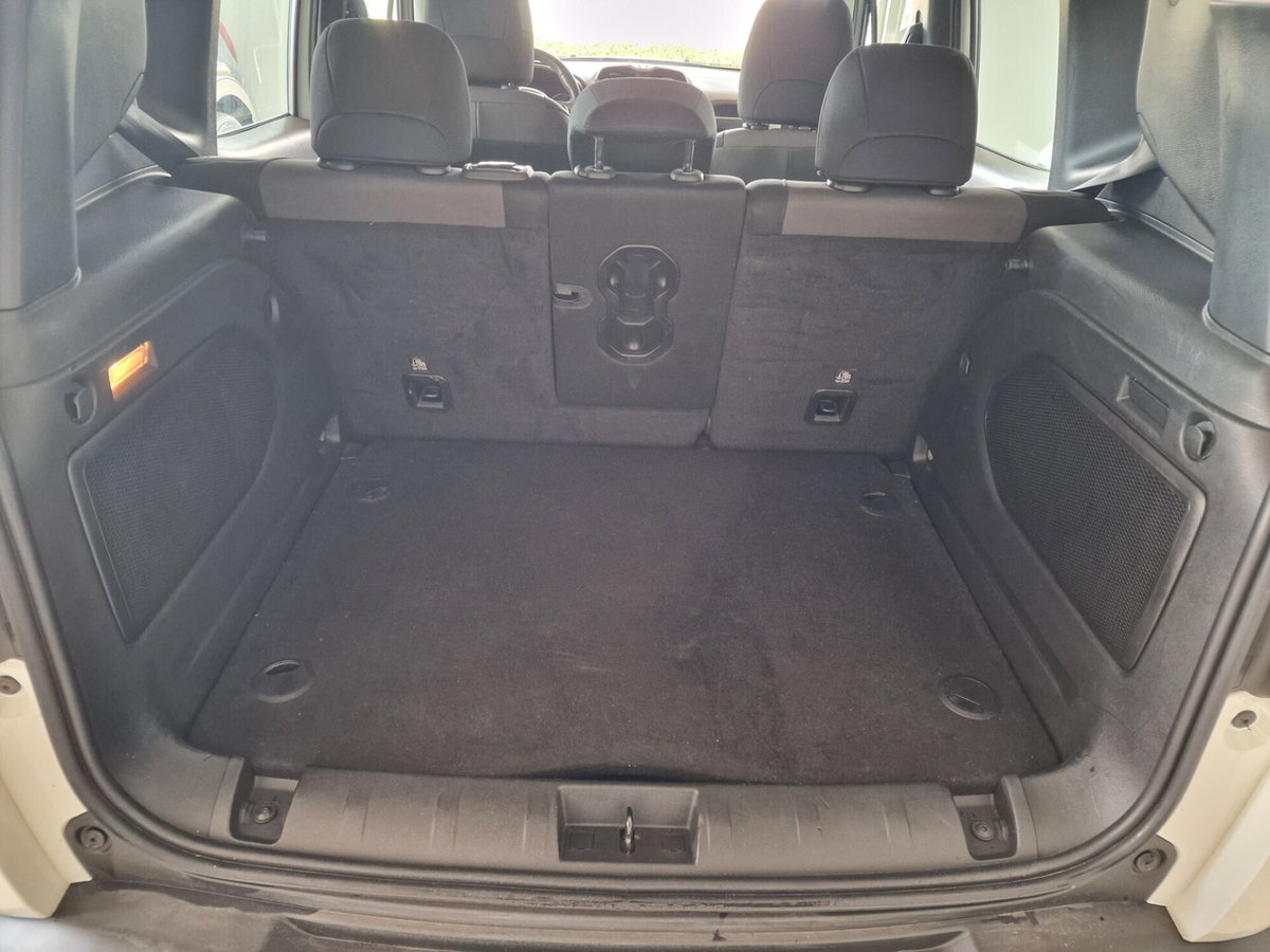 Jeep Renegade 1.6 Mjt 130 CV Limited (16)