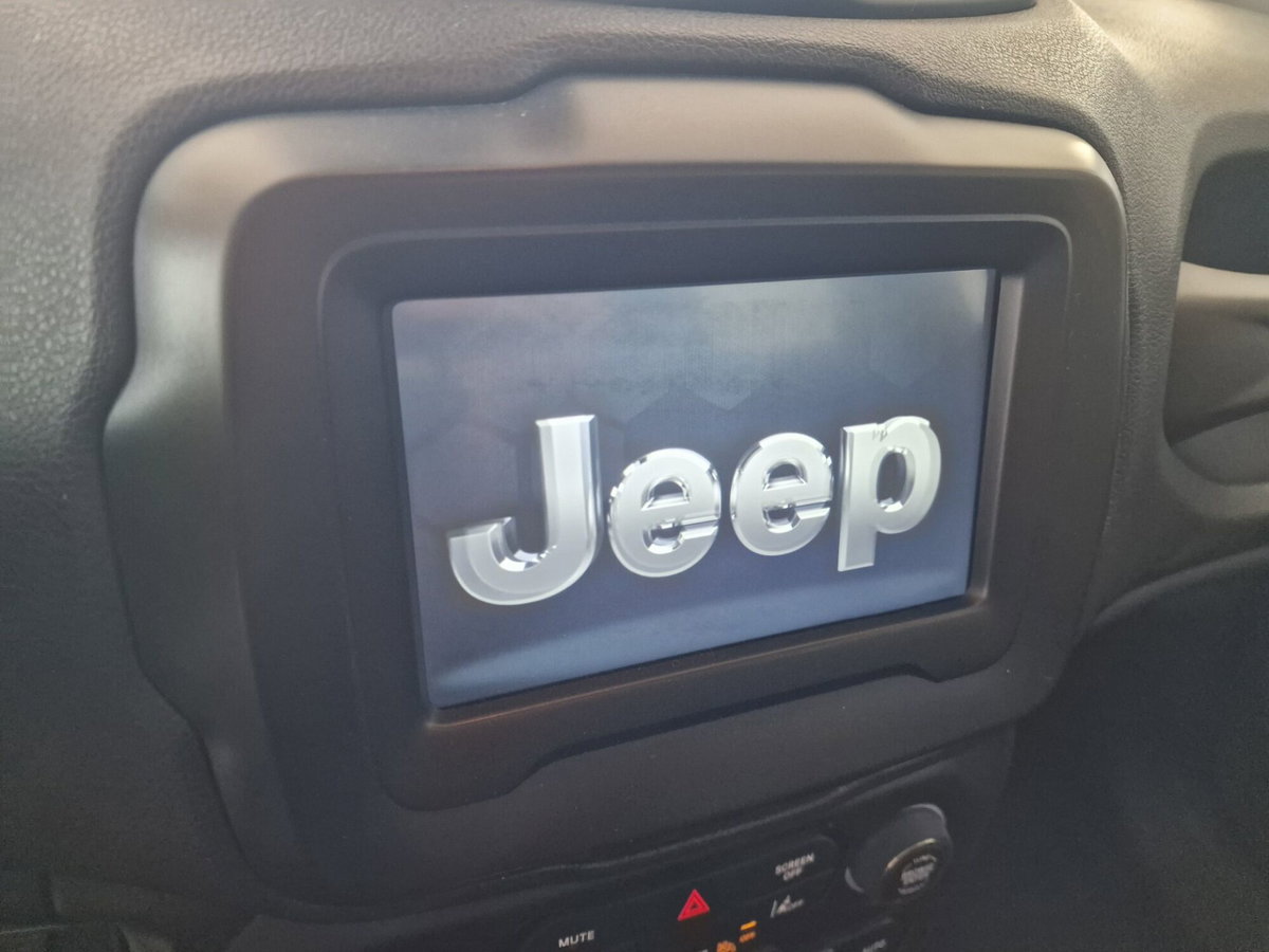Jeep Renegade 1.6 Mjt 130 CV Limited (8)