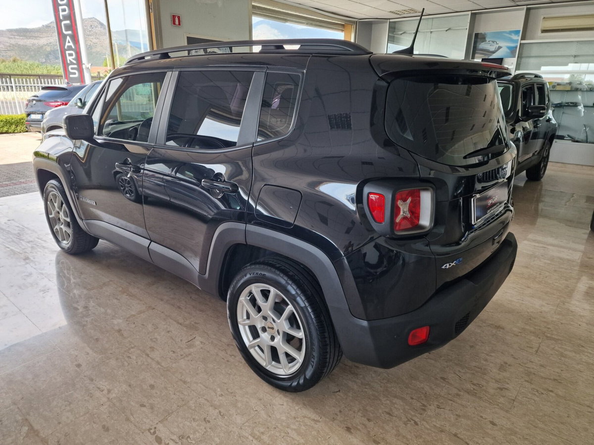 Jeep Renegade 1.3 T4 190CV PHEV 4xe AT6 Limited (2)