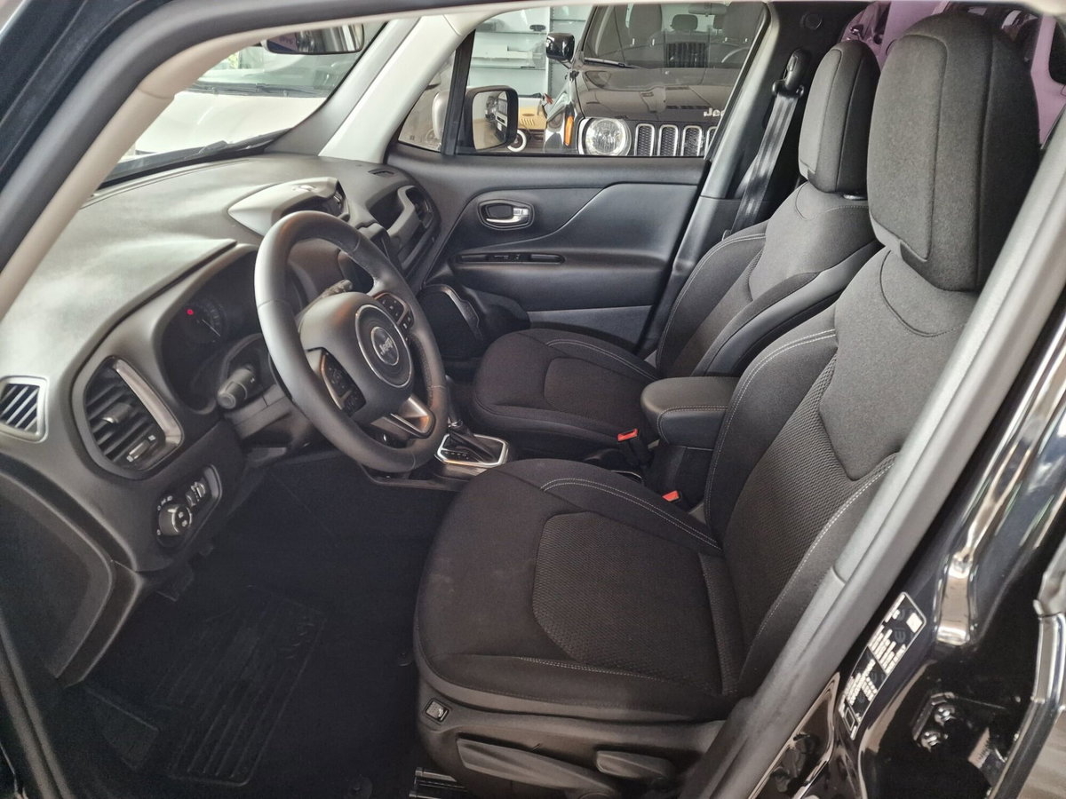Jeep Renegade 1.3 T4 190CV PHEV 4xe AT6 Limited (6)