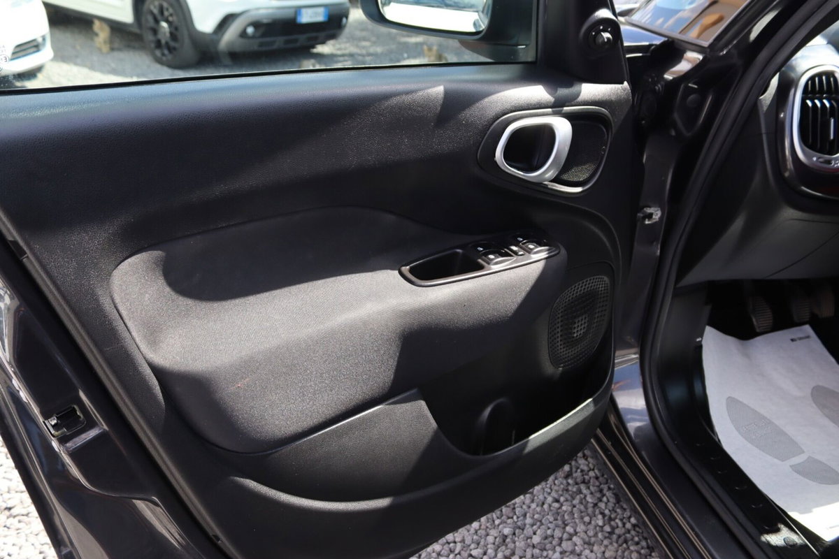 Fiat 500L Living 1.3 Multijet 95 CV Lounge (11)