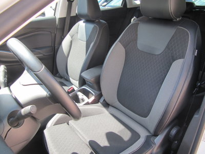 Opel Grandland X 1.6 diesel Ecotec Start&Stop Innovation (19)