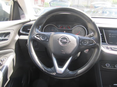 Opel Grandland X 1.6 diesel Ecotec Start&Stop Innovation (9)