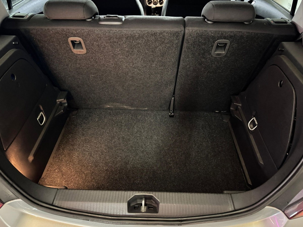 Opel Corsa 1.2 5 porte Edition (12)