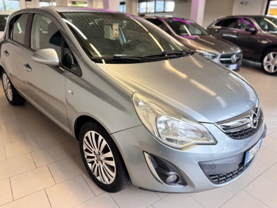Opel Corsa 1.2 5 porte Edition (3)