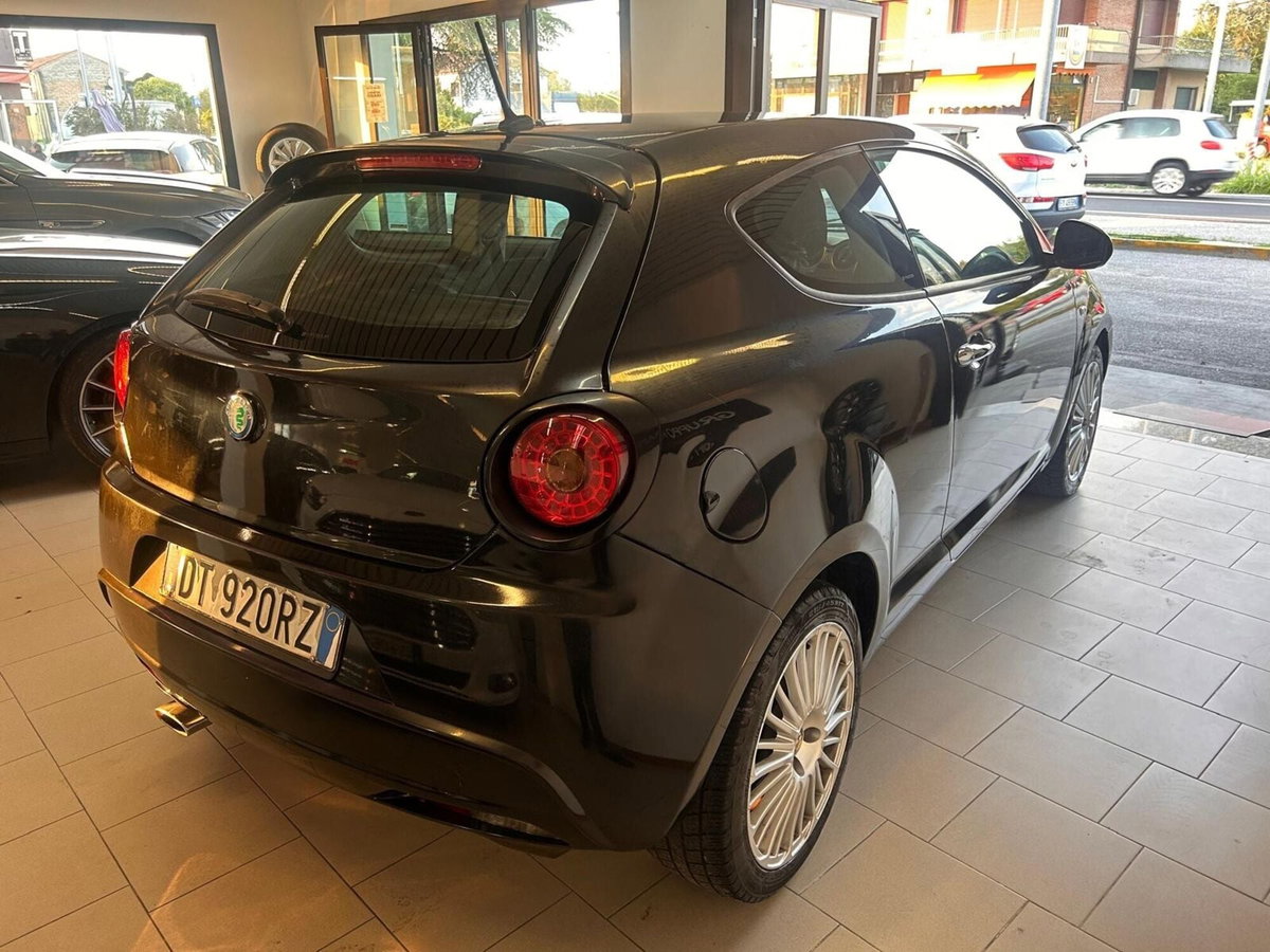 Alfa Romeo MiTo 1.4 78 CV Distinctive Sport Pack (4)