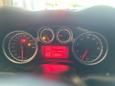Alfa Romeo MiTo 1.4 78 CV Distinctive Sport Pack (9)