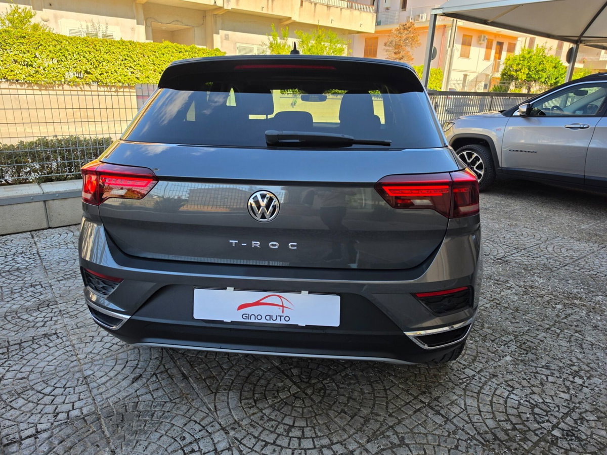 Volkswagen T-Roc 1.6 TDI SCR Advanced BlueMotion Technology (12)