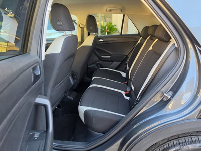 Volkswagen T-Roc 1.6 TDI SCR Advanced BlueMotion Technology (20)