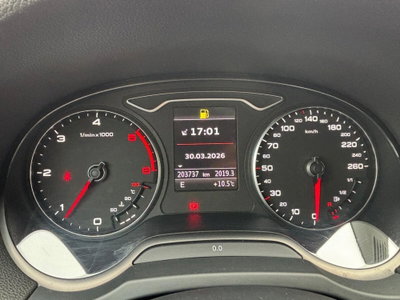 Audi A3 2.0 TDI Ambition (10)