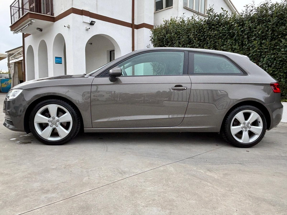 Audi A3 2.0 TDI Ambition (6)