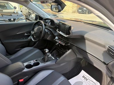 Peugeot 2008 BlueHDi 100 S&S Allure (7)