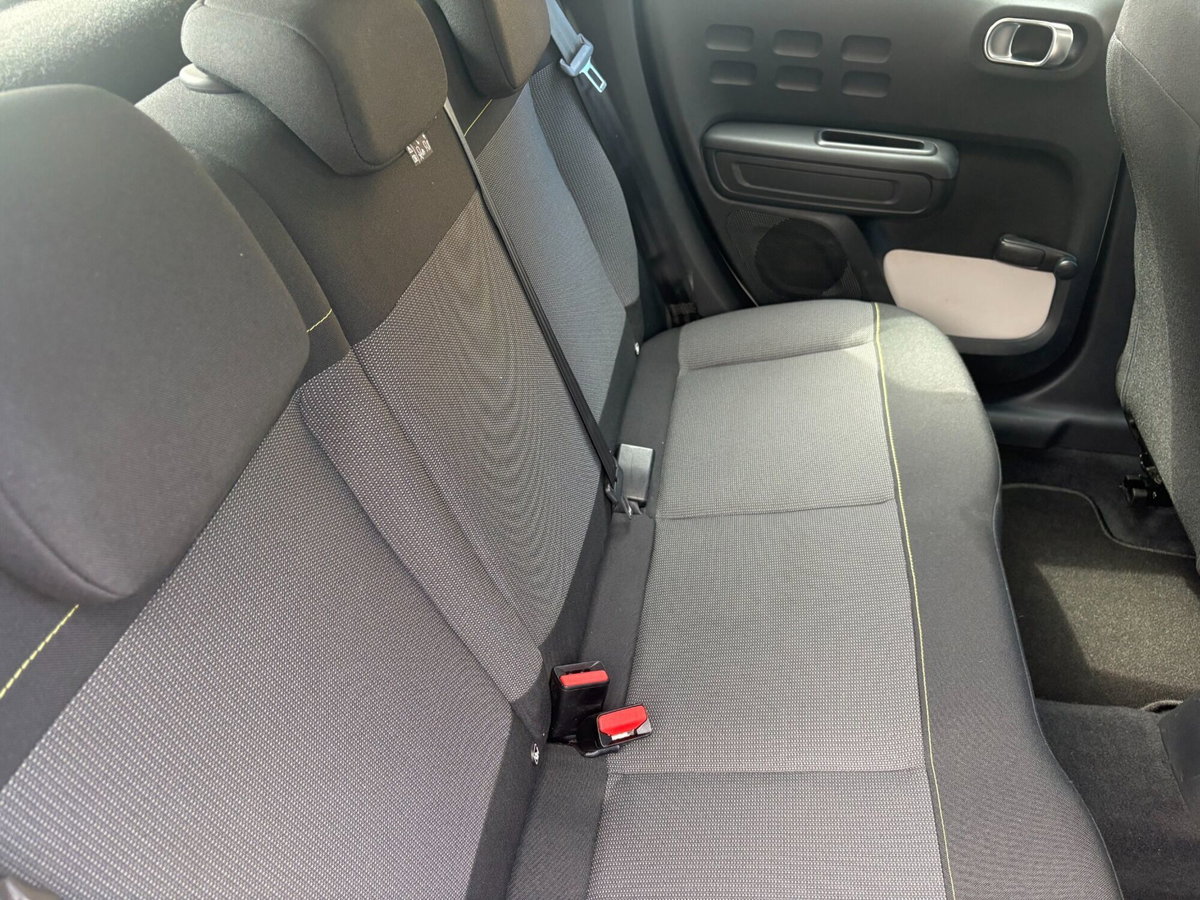 Citroen C3 BlueHDi 100 S&S Feel (9)