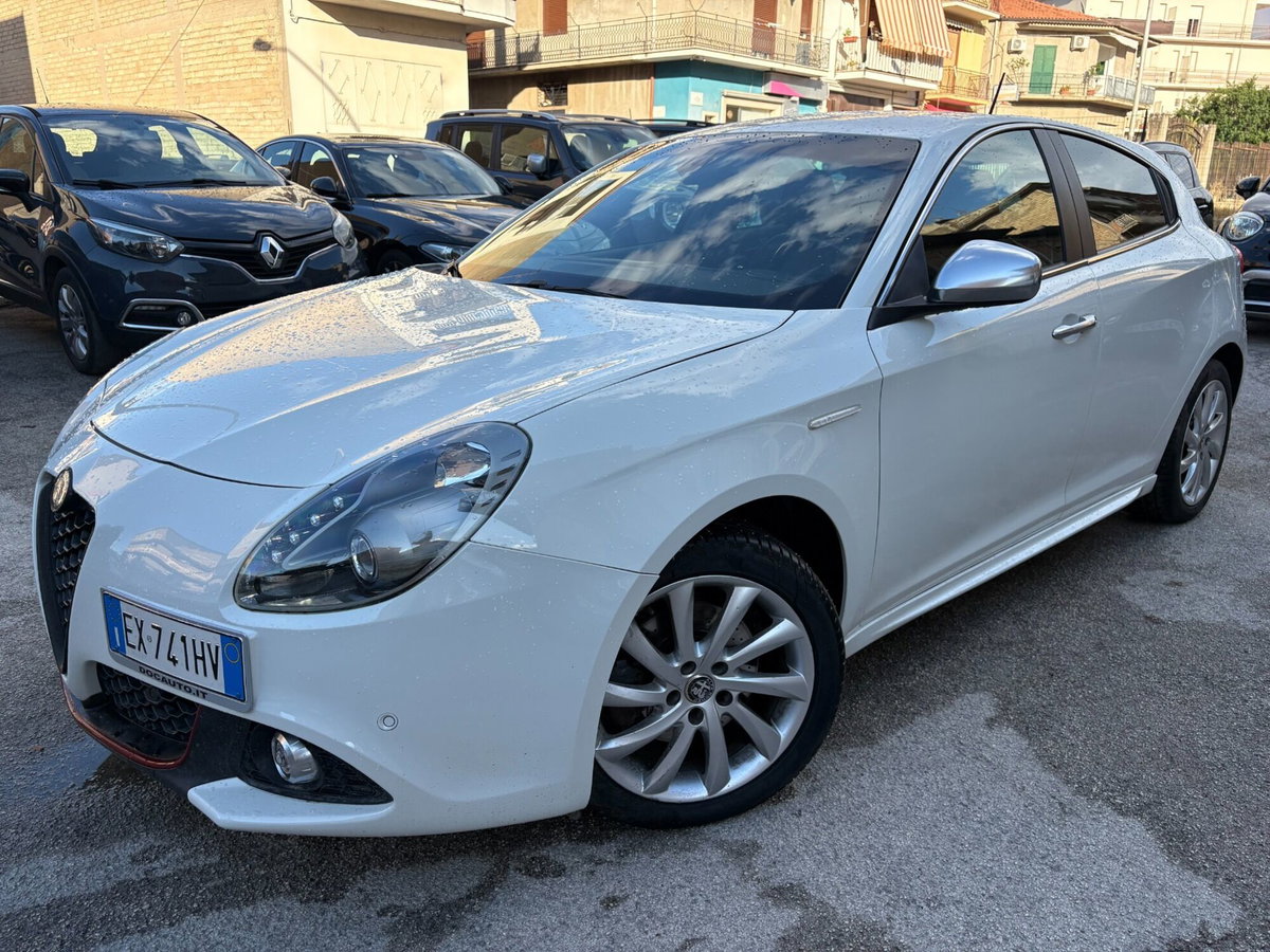 Alfa Romeo Giulietta 2.0 JTDm Super 175cv tct (3)