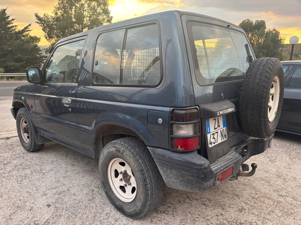 Mitsubishi Pajero 2.5 TDI Metal-top S. Select GLX (4)