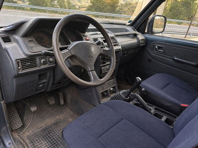 Mitsubishi Pajero 2.5 TDI Metal-top S. Select GLX (8)