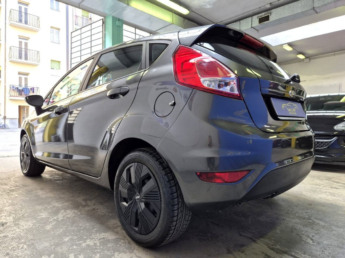 Ford Fiesta 1.4 5p. Bz.- GPL Titanium (4)