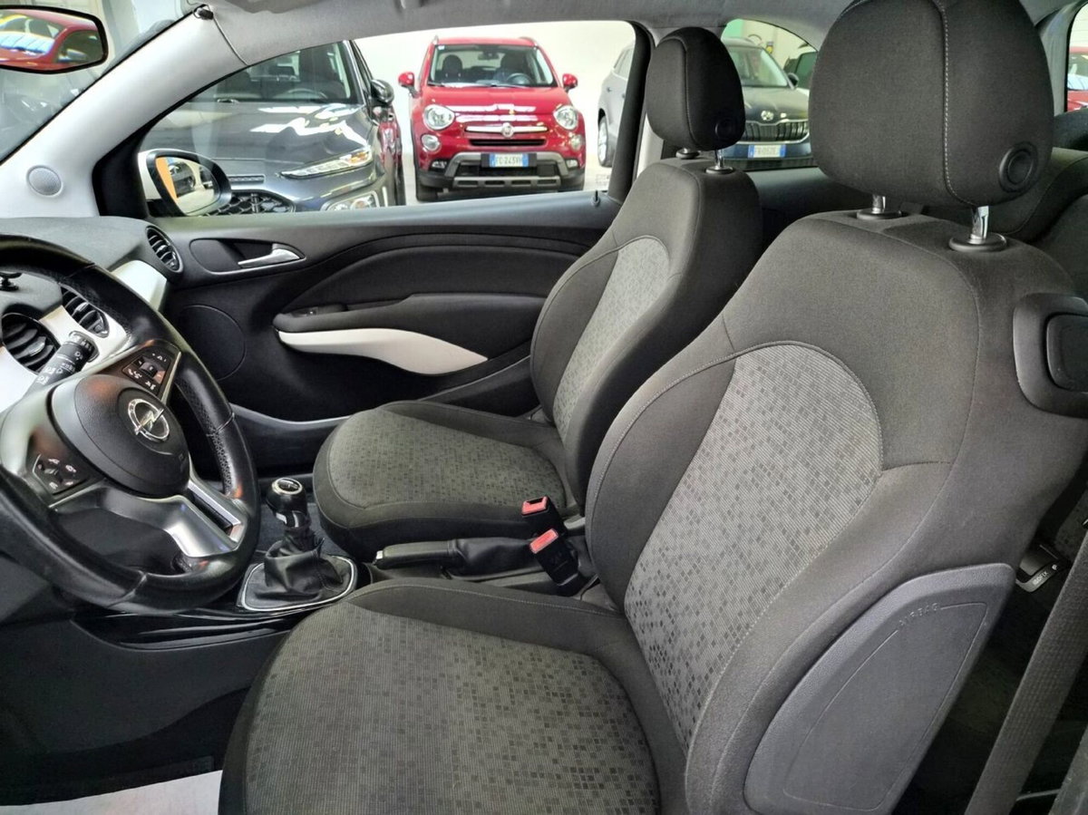 Opel Adam 1.4 87 CV GPL Tech Glam (11)
