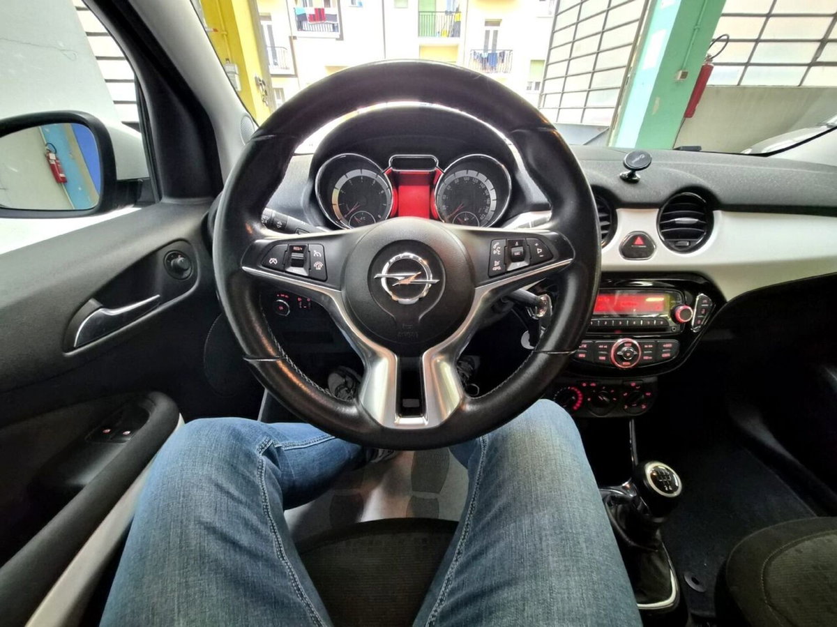 Opel Adam 1.4 87 CV GPL Tech Glam (16)
