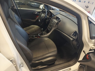 Opel Astra 1.7 CDTI 125CV 5 porte Cosmo (11)