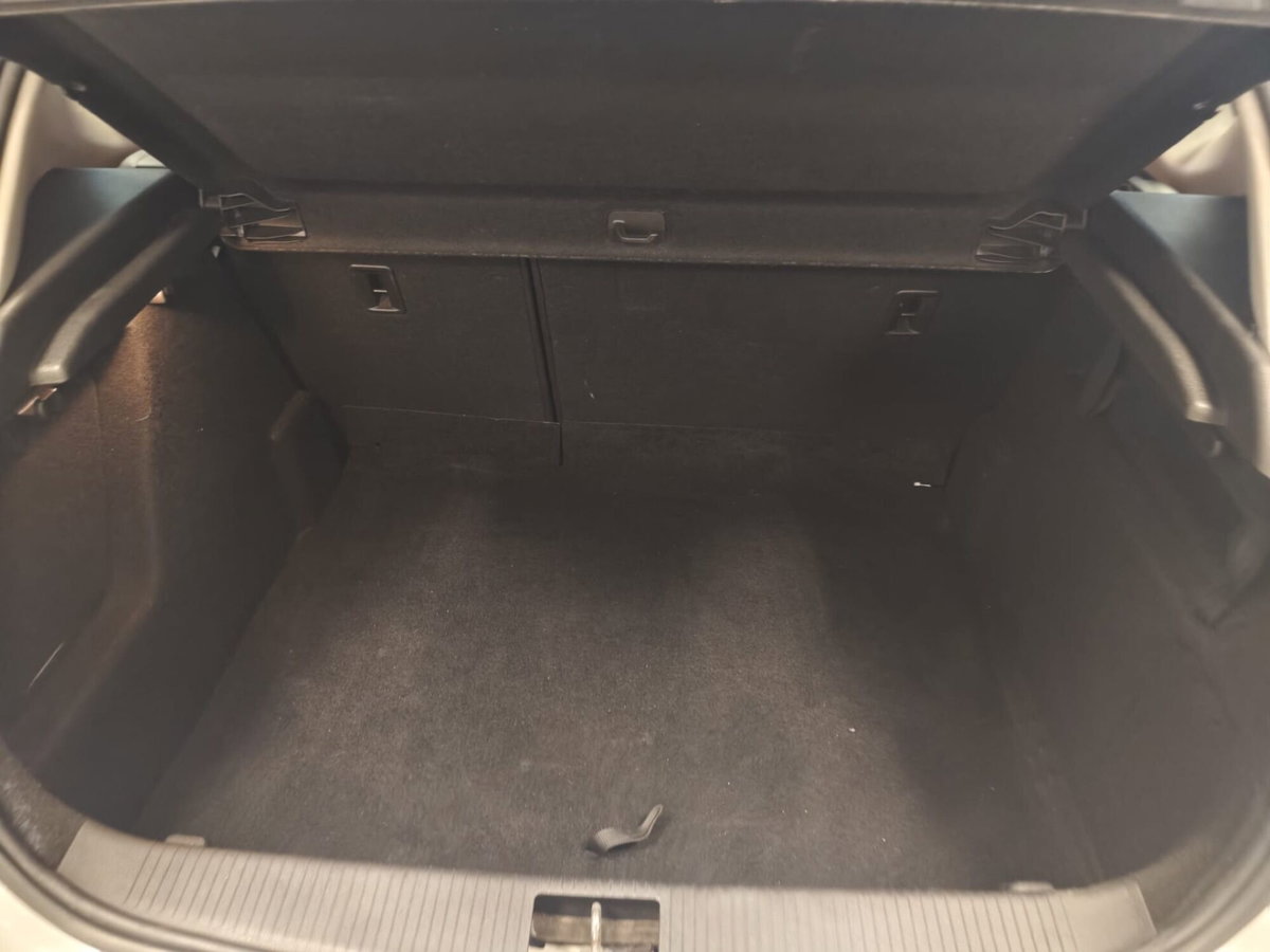 Opel Astra 1.7 CDTI 125CV 5 porte Cosmo (14)