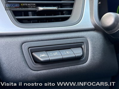 Renault Captur Full Hybrid E-Tech 145 CV Equilibre (20)