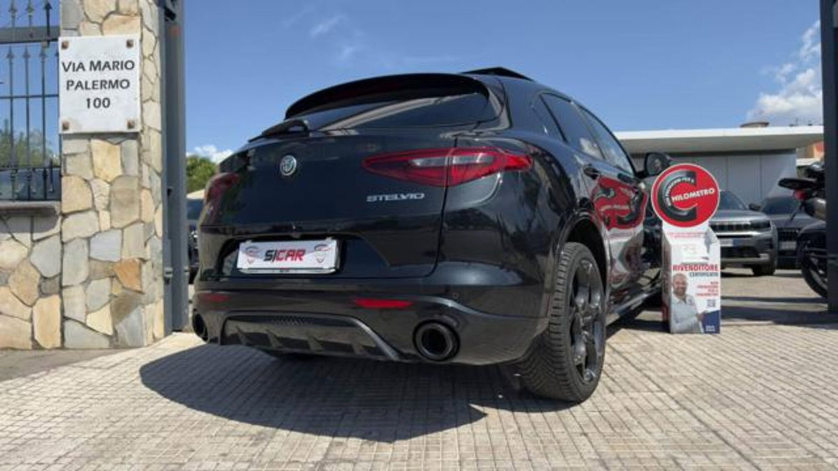 Alfa Romeo Stelvio Stelvio 2.2 Turbodiesel 210 CV AT8 Q4 Veloce (11)