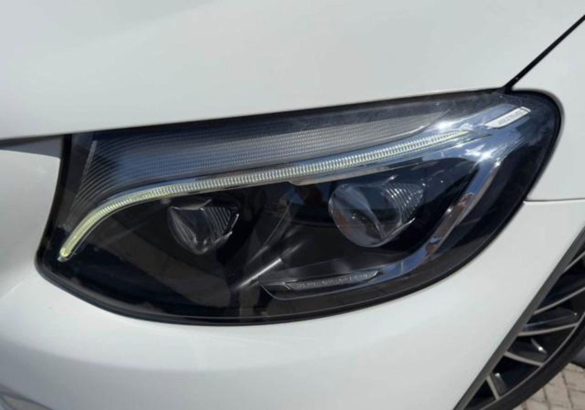 Mercedes-Benz GLC Coupé 250 d 4Matic Coupé Premium (3)