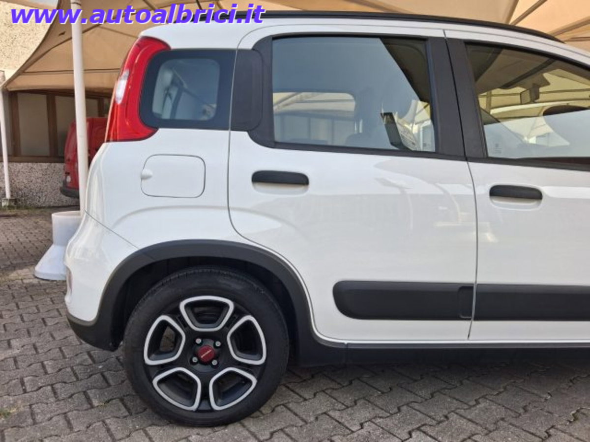 Fiat Panda 1.0 firefly hybrid s&s 70cv 5p.ti (10)