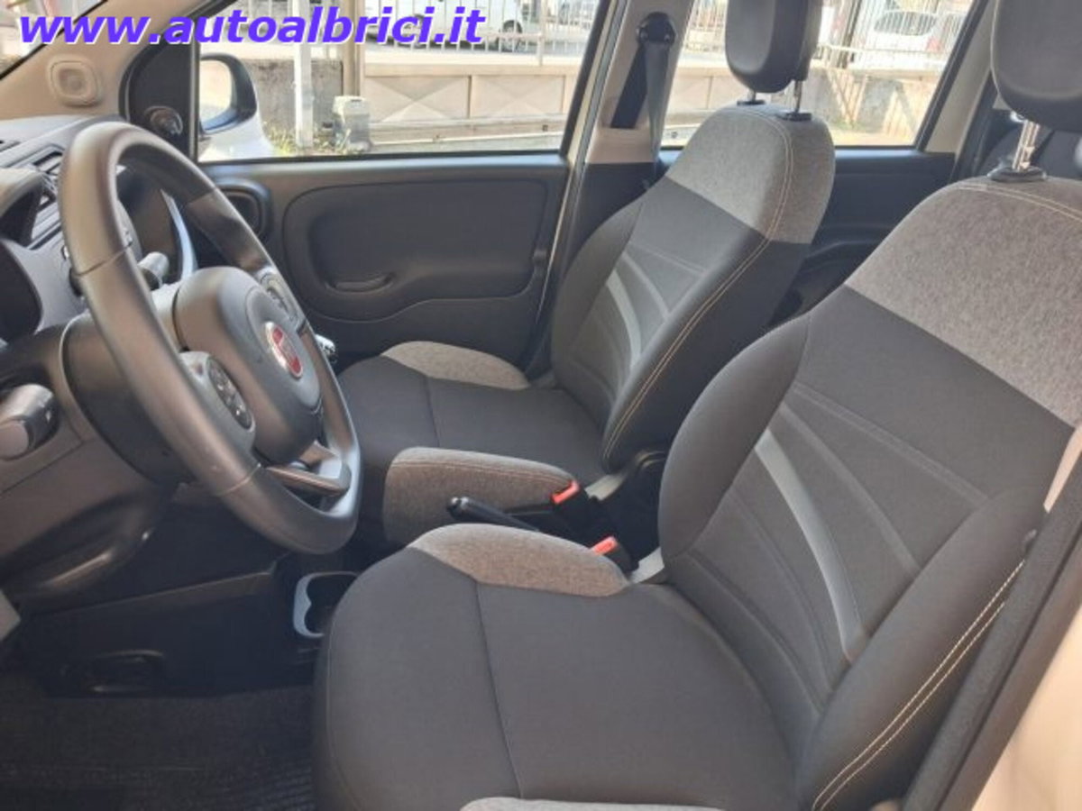 Fiat Panda 1.0 firefly hybrid s&s 70cv 5p.ti (14)