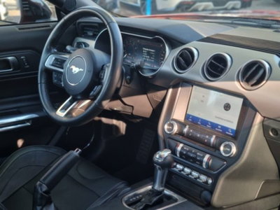 Ford Mustang Coupé Fastback 5.0 V8 aut. GT (14)