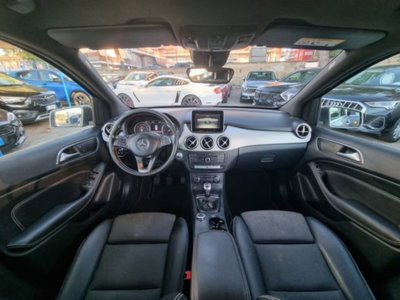 Mercedes-Benz Classe B 180 d Sport (11)