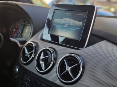 Mercedes-Benz Classe B 180 d Sport (18)