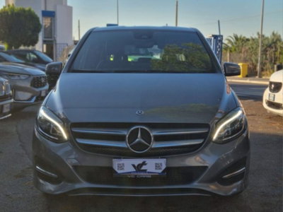 Mercedes-Benz Classe B 180 d Sport (2)