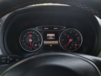 Mercedes-Benz Classe B 180 d Sport (20)