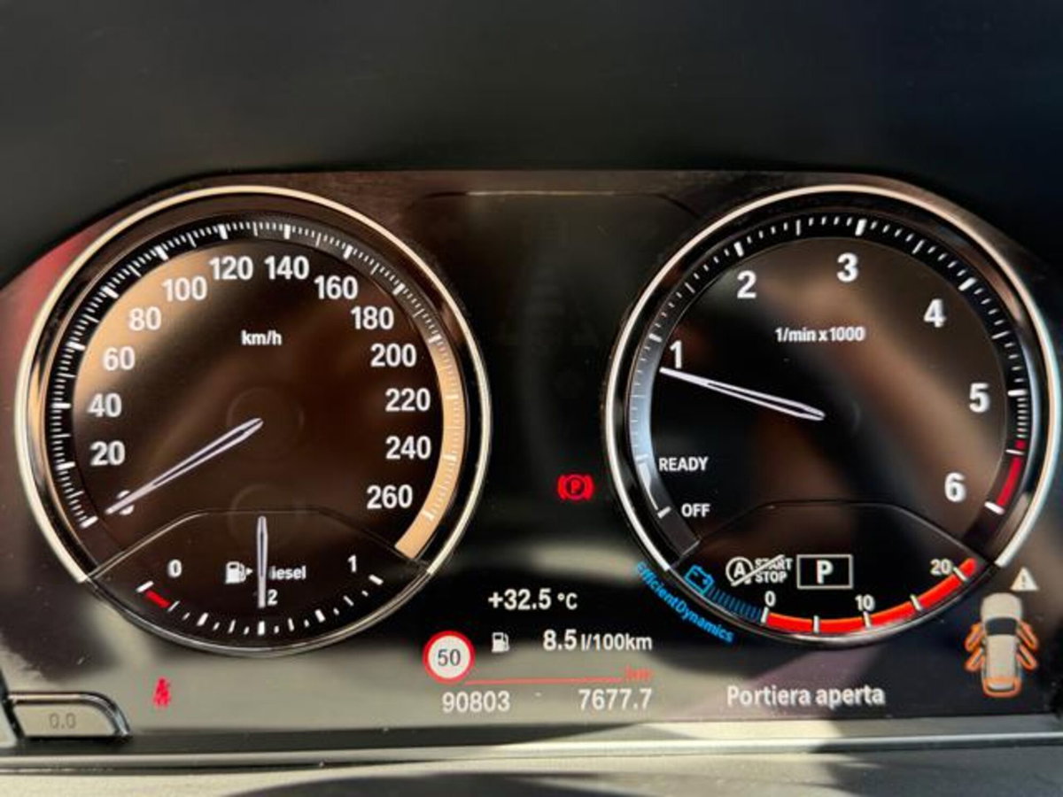 BMW X1 sDrive18d Business Advantage (15)