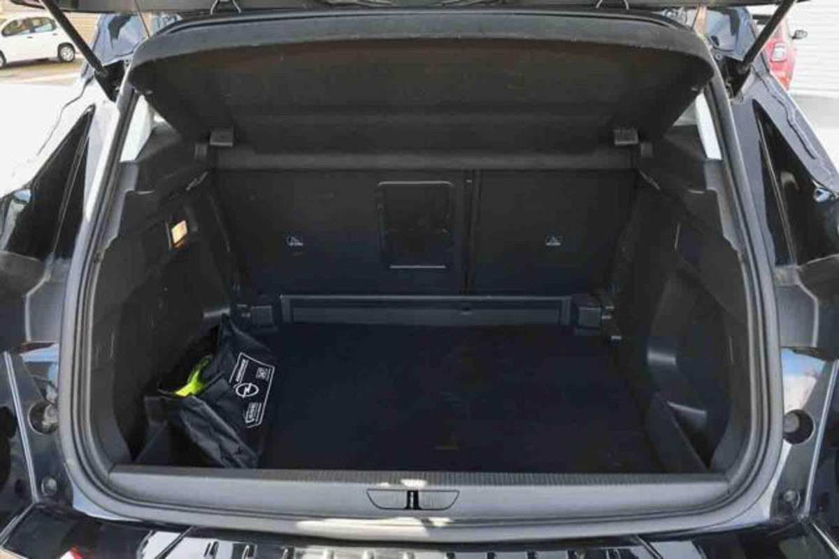 Opel Grandland 1.2 Turbo 12V 130 CV aut. GS Line (5)