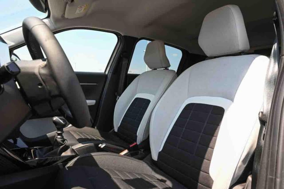 Citroen C3 1.2 puretech turbo Max 100cv s&s (10)