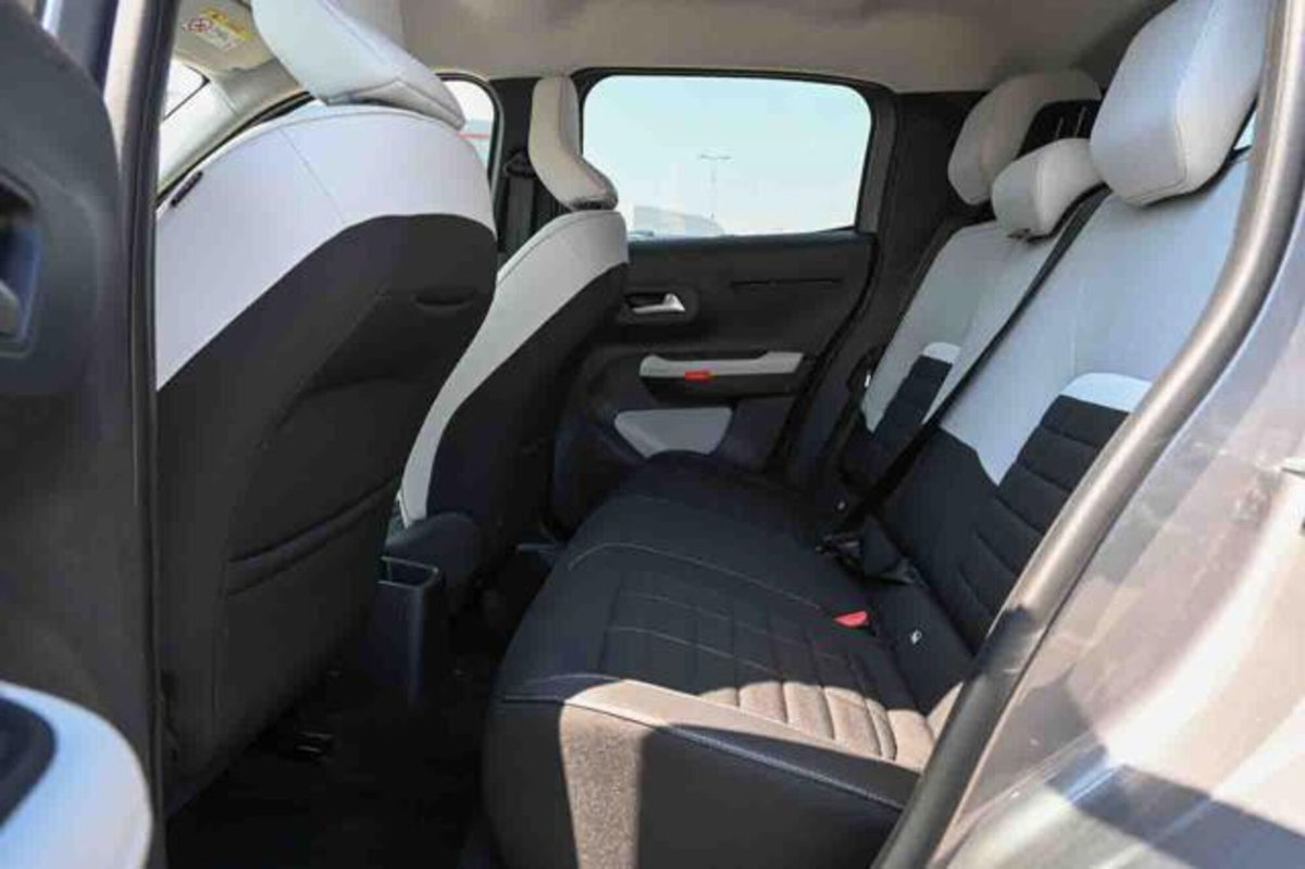 Citroen C3 1.2 puretech turbo Max 100cv s&s (11)