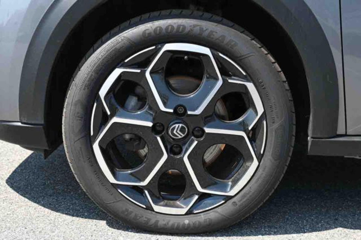 Citroen C3 1.2 puretech turbo Max 100cv s&s (6)