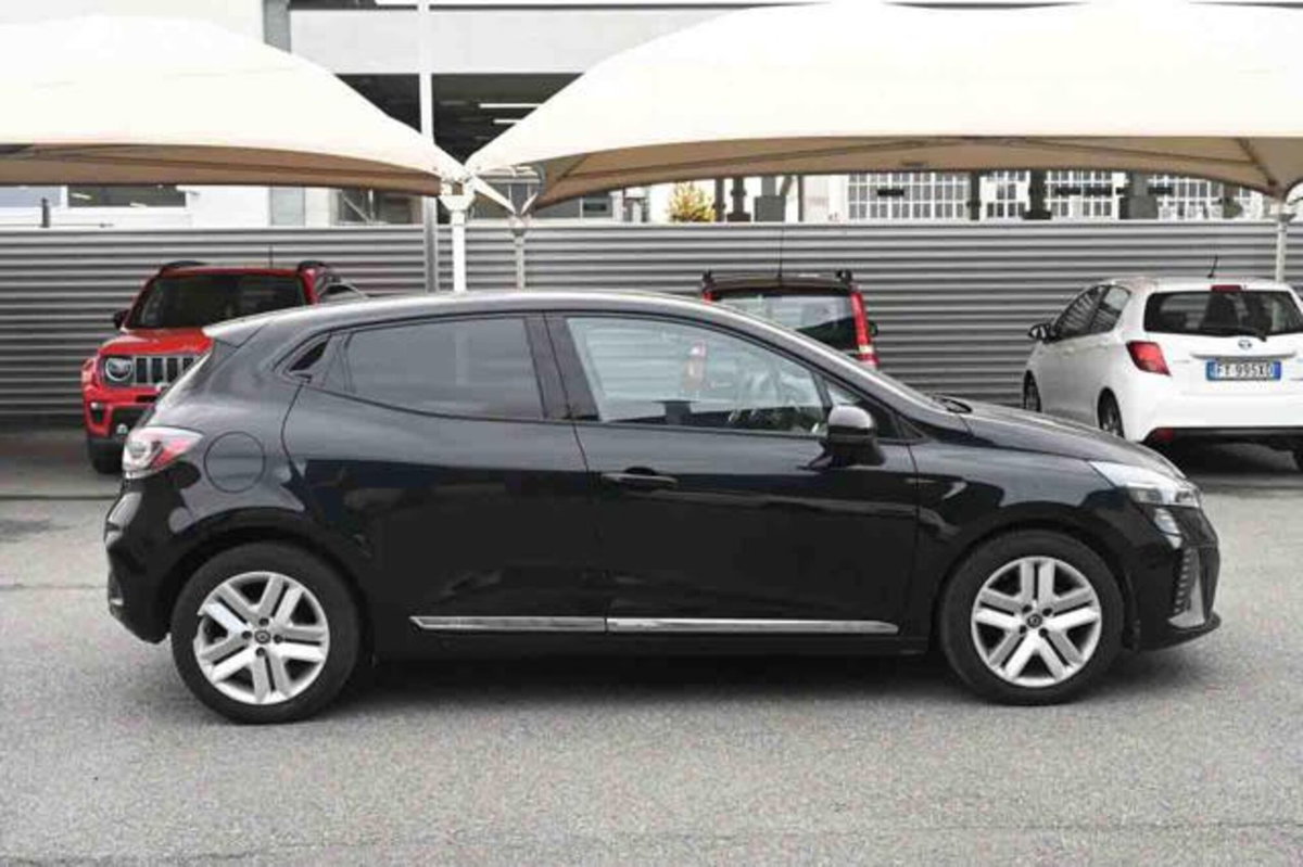Renault Clio TCe 90 CV 5 porte Techno (13)