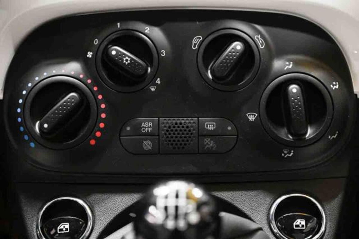 Fiat 500 1.0 Hybrid Dolcevita (14)