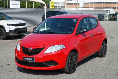 Lancia Ypsilon 1.2 69 CV 5 porte Gold