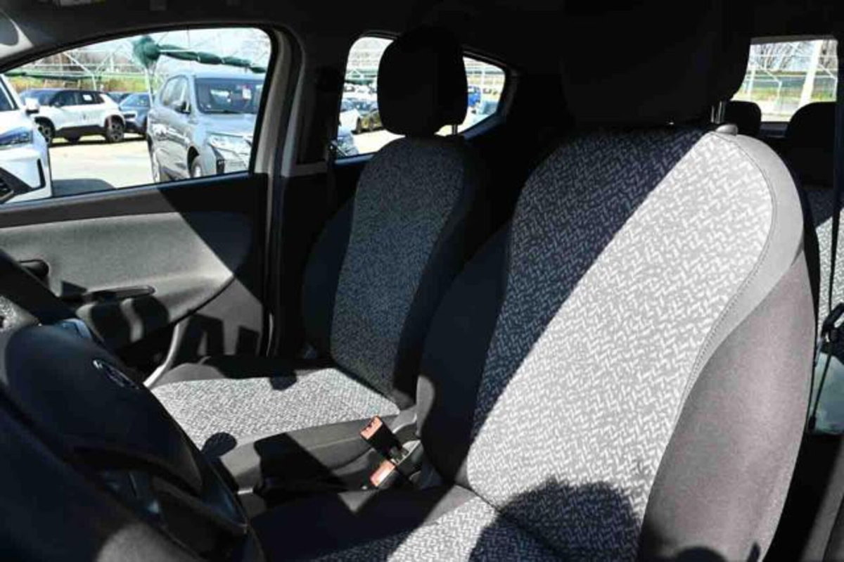 Lancia Ypsilon 1.0 FireFly 5 porte S&S Hybrid Ecochic Gold (10)
