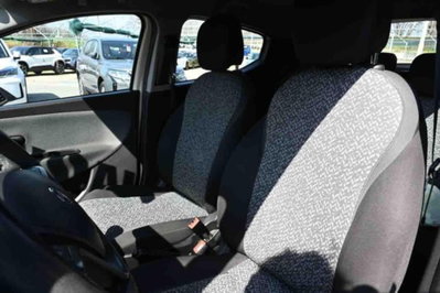 Lancia Ypsilon 1.0 FireFly 5 porte S&S Hybrid Ecochic Gold (10)