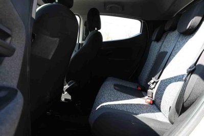 Lancia Ypsilon 1.0 FireFly 5 porte S&S Hybrid Ecochic Gold (11)