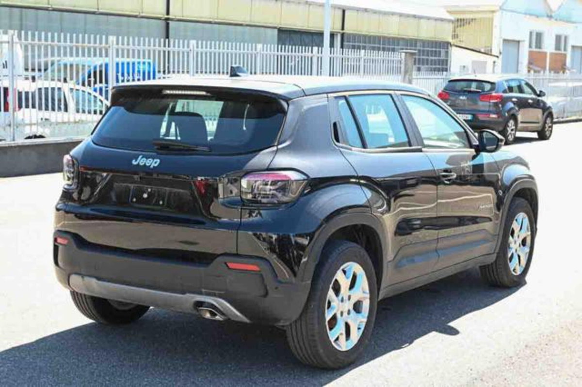 Jeep Avenger 1.2 turbo Altitude fwd 100cv (3)