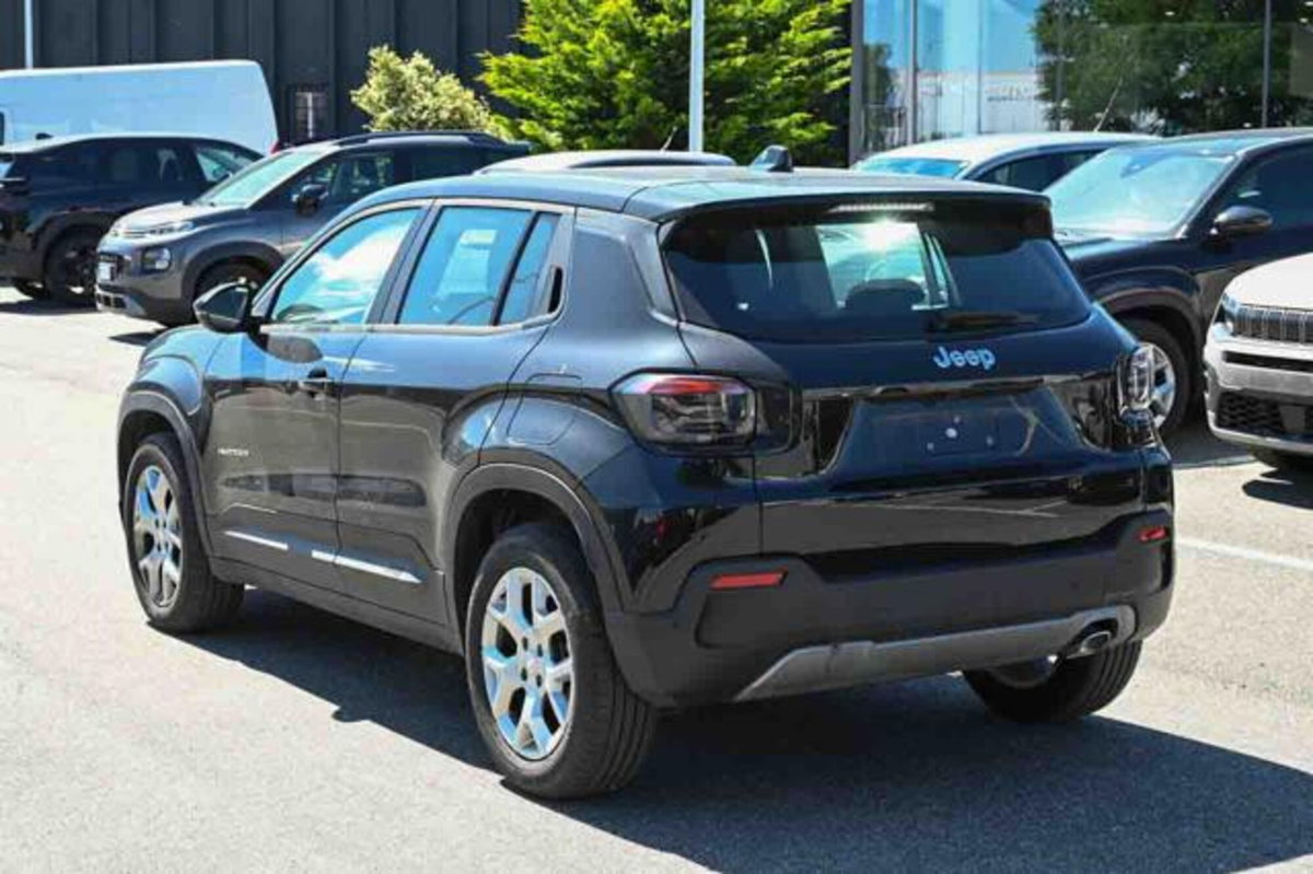Jeep Avenger 1.2 turbo Altitude fwd 100cv (4)