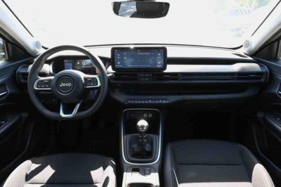 Jeep Avenger 1.2 turbo Altitude fwd 100cv (7)